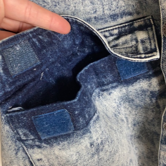 Vintage Oversized Acid Washed Denim Jean Jacket - Picture 8 of 16